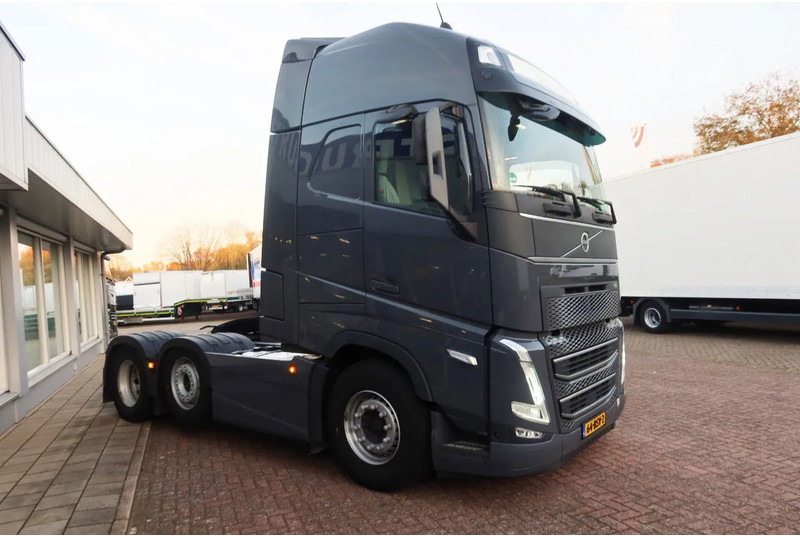 Volvo FH FH 500 Globetrotter Full Air suspension. - Cabeza tractora: foto 2 Volvo FH FH 500 Globetrotter Full Air suspension. - Cabeza tractora: foto 2