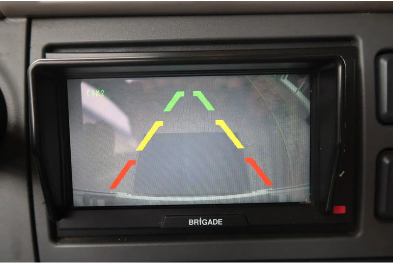 Camión caja cerrada DAF CF 290 FA Bak+ klep Dhollandia 2000 kg: foto 8