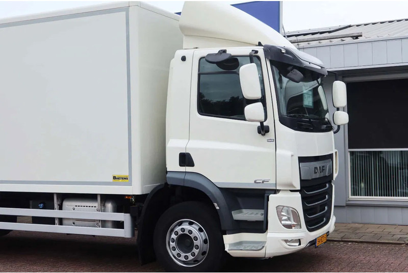 Camión caja cerrada DAF CF 290 FA Bak+ klep Dhollandia 2000 kg: foto 13