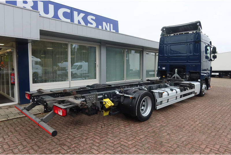DAF XF 430 430 FA 4x2 BDF/Chassiscabine Wisselbare opbouw - Camión chasis: foto 3 DAF XF 430 430 FA 4x2 BDF/Chassiscabine Wisselbare opbouw - Camión chasis: foto 3