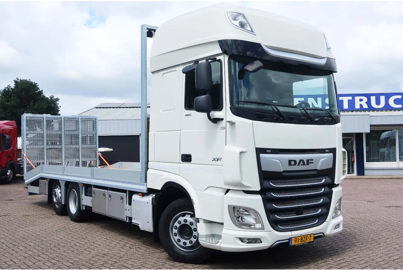 DAF XF 480 106 XF 480 - Camión portavehículos: foto 2 DAF XF 480 106 XF 480 - Camión portavehículos: foto 2