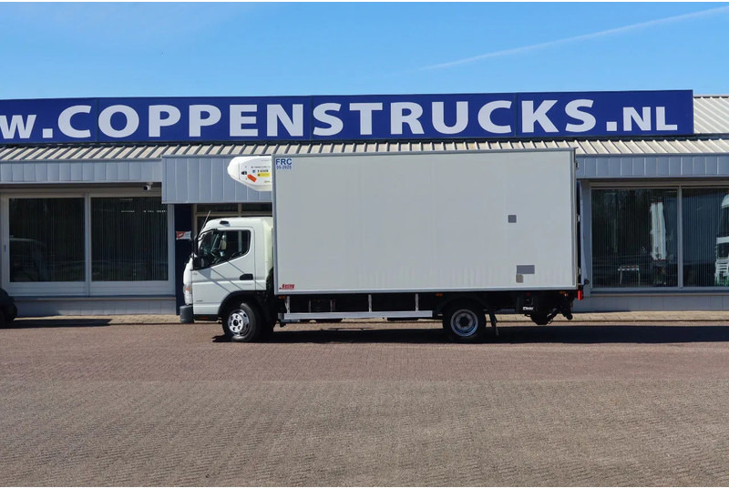 FUSO Canter Thermoking T 600R Koel/Vries + Laadklep - Camión frigorífico: foto 2 FUSO Canter Thermoking T 600R Koel/Vries + Laadklep - Camión frigorífico: foto 2