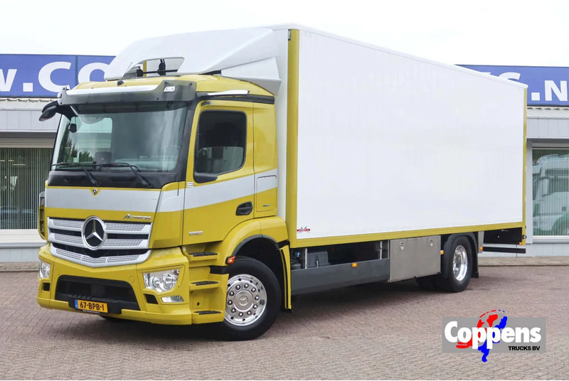Mercedes-Benz Actros 1930 L Meubelbakwagen, Alluminium planken bak - Camión caja cerrada: foto 1 Mercedes-Benz Actros 1930 L Meubelbakwagen, Alluminium planken bak - Camión caja cerrada: foto 1