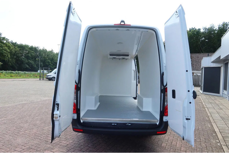 Mercedes-Benz Sprinter 317 CDI Koelwagen L3/H2 NIEUW - Furgoneta frigorifica: foto 3 Mercedes-Benz Sprinter 317 CDI Koelwagen L3/H2 NIEUW - Furgoneta frigorifica: foto 3