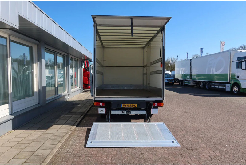 Furgoneta caja cerrada Mercedes-Benz Sprinter 515 CDI: foto 17 Furgoneta caja cerrada Mercedes-Benz Sprinter 515 CDI: foto 17