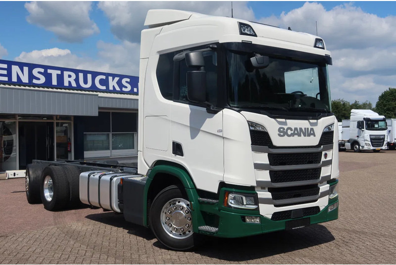 Scania R500 NGS R 500 6x2 Chassis, Stuur liftr as 6x2 - Camión chasis: foto 2 Scania R500 NGS R 500 6x2 Chassis, Stuur liftr as 6x2 - Camión chasis: foto 2