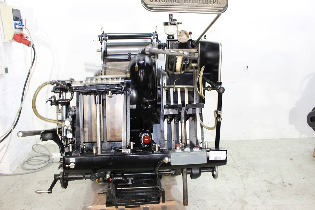 Heidelberg OHT - Máquina de corte de papel: foto 1 Heidelberg OHT - Máquina de corte de papel: foto 1