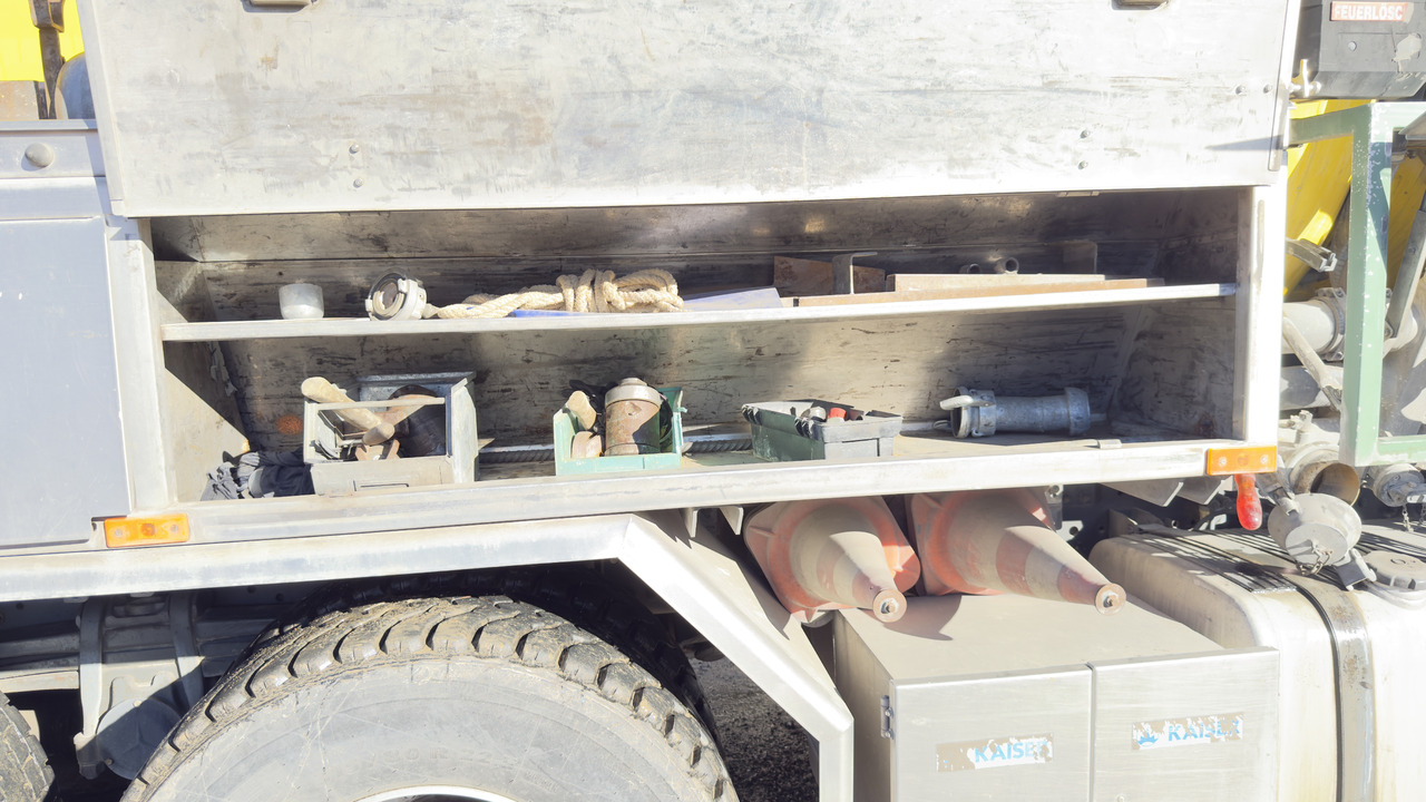 MERCEDES-BENZ Actros 3243 - Camión: foto 5 MERCEDES-BENZ Actros 3243 - Camión: foto 5