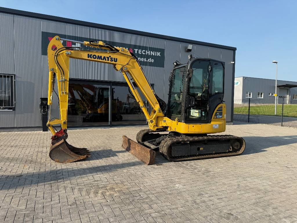 Komatsu PC 45 MR-5 - Miniexcavadora: foto 1 Komatsu PC 45 MR-5 - Miniexcavadora: foto 1