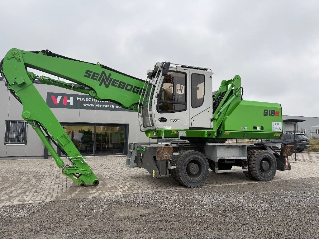 Sennebogen 818 E - Manipulador de materiales: foto 1 Sennebogen 818 E - Manipulador de materiales: foto 1
