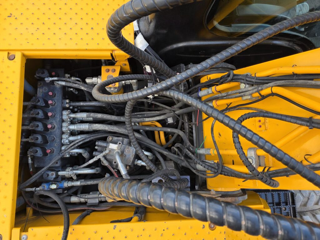 Leasing de  JCB JS200WT4 JCB JS200WT4: foto 6