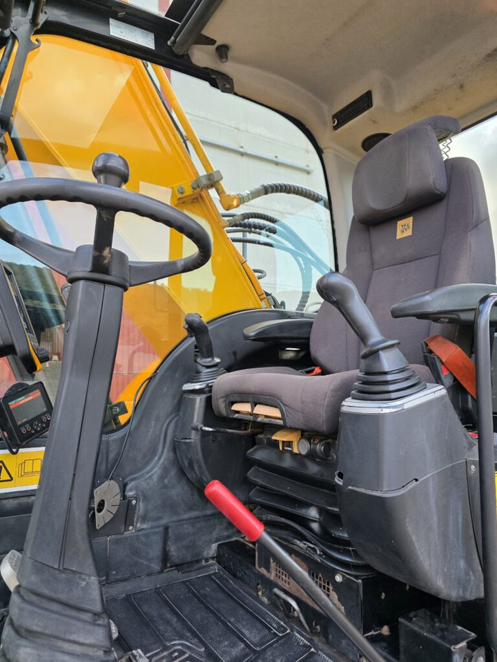 Leasing de  JCB JS200WT4 JCB JS200WT4: foto 9