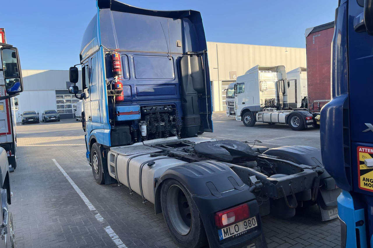 DAF XF 480 MEGA (8305) - Cabeza tractora: foto 3 DAF XF 480 MEGA (8305) - Cabeza tractora: foto 3