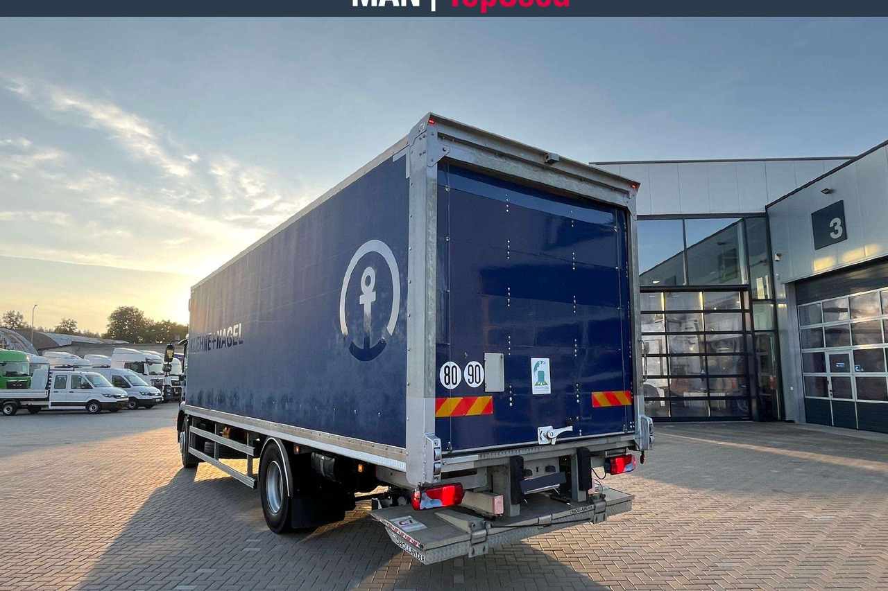MAN 15.250 4X2 Liftas ADR AT (8881) - Camión caja cerrada: foto 3 MAN 15.250 4X2 Liftas ADR AT (8881) - Camión caja cerrada: foto 3