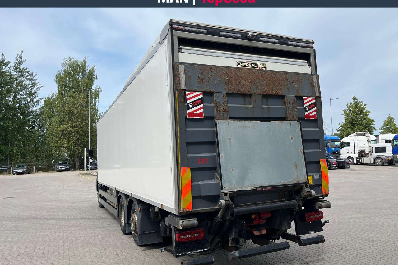 MAN TGS 26.460 6X2-4 Carrier Frigo (8543) - Camión frigorífico: foto 3 MAN TGS 26.460 6X2-4 Carrier Frigo (8543) - Camión frigorífico: foto 3