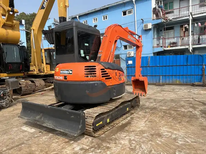 All original mini excavator hitachi used ZX55 ZX60 ZX70 small second hand excavator made in Japan - Excavadora de cadenas: foto 5 All original mini excavator hitachi used ZX55 ZX60 ZX70 small second hand excavator made in Japan - Excavadora de cadenas: foto 5