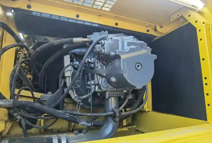 Construction machinery 45 Tons Used Komatsu excavator pc450-8 crawler excavator original Japan Komatsu 450-8 for sale - Excavadora: foto 3 Construction machinery 45 Tons Used Komatsu excavator pc450-8 crawler excavator original Japan Komatsu 450-8 for sale - Excavadora: foto 3
