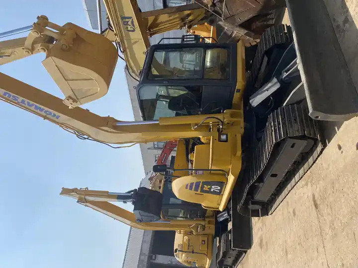 Good Condition Komatsu Used PC70-8 Hydraulic Crawler Excavator Suitable For Construction/ Agriculture Digging - Excavadora de cadenas: foto 2 Good Condition Komatsu Used PC70-8 Hydraulic Crawler Excavator Suitable For Construction/ Agriculture Digging - Excavadora de cadenas: foto 2