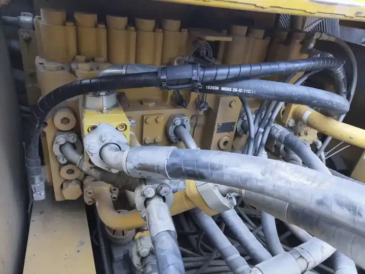 Heavy Cat Mining Excavator Cat 349d, 340d, 345D, 336D Excellent Secondhand Excavator in Shanghai - Excavadora: foto 2 Heavy Cat Mining Excavator Cat 349d, 340d, 345D, 336D Excellent Secondhand Excavator in Shanghai - Excavadora: foto 2
