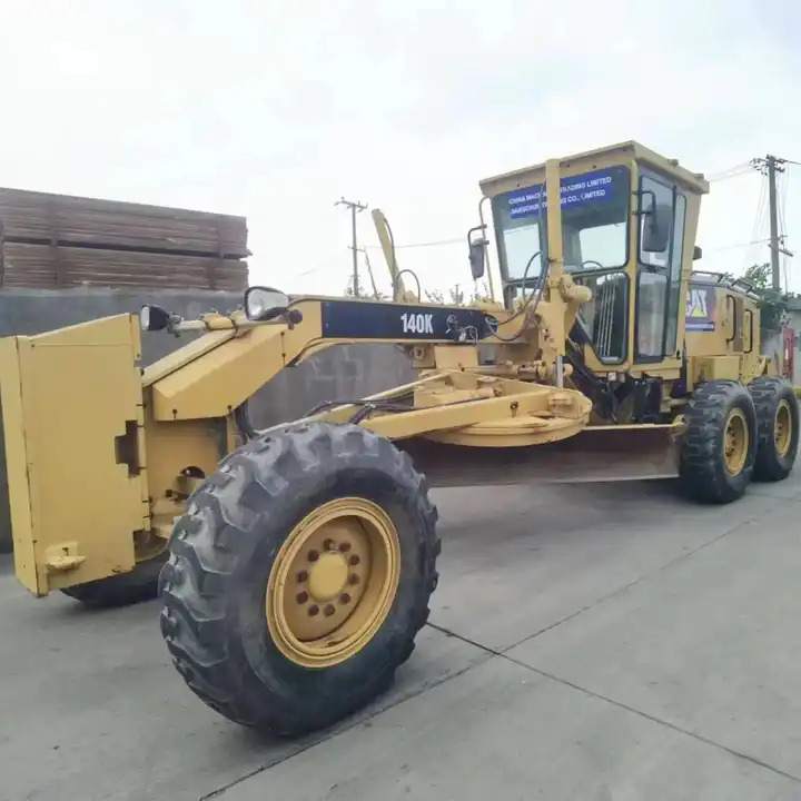 High Quality New Caterpillar Motor Grader Cat 140k Good Price With 1 Year Quality Warranted In Shanghai - Grader: foto 1 High Quality New Caterpillar Motor Grader Cat 140k Good Price With 1 Year Quality Warranted In Shanghai - Grader: foto 1