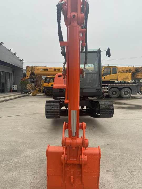 High Quality and Low Price Used Doosan Dx60 Dx75 Dx80 Crawler Excavator in Good Condition 6-ton Mini 6t Excavator for Sale - Excavadora de cadenas: foto 3 High Quality and Low Price Used Doosan Dx60 Dx75 Dx80 Crawler Excavator in Good Condition 6-ton Mini 6t Excavator for Sale - Excavadora de cadenas: foto 3