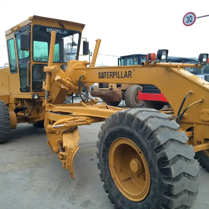 Japan Famous Brand Grader Motor used CAT 140G Used Motor Grader for sale - Grader: foto 1 Japan Famous Brand Grader Motor used CAT 140G Used Motor Grader for sale - Grader: foto 1