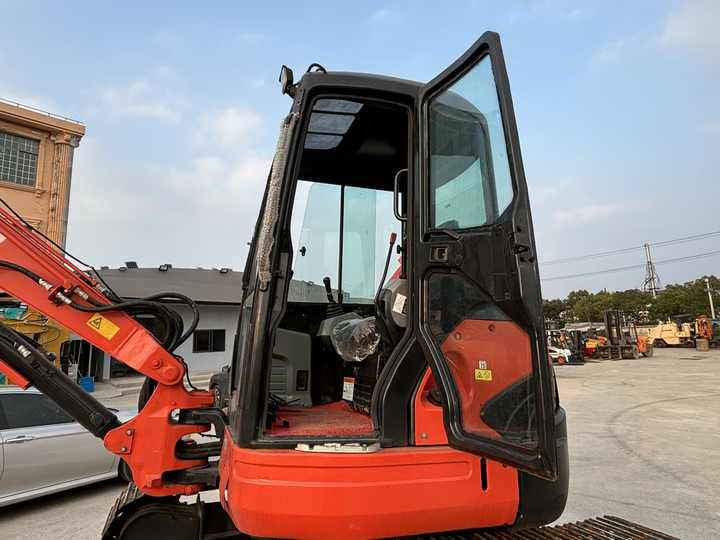 Original Japan 8ton Mini Excavator Kubota Mini Digger Used Excavator Mini Kubota Kx155 Kx165 Kx161 Kx183 - Excavadora de cadenas: foto 5 Original Japan 8ton Mini Excavator Kubota Mini Digger Used Excavator Mini Kubota Kx155 Kx165 Kx161 Kx183 - Excavadora de cadenas: foto 5