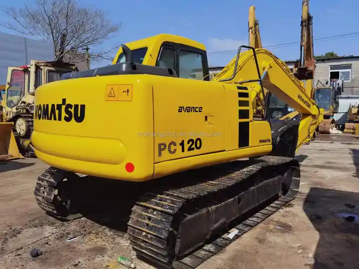 Original Well-Maintained Komatsu PC120-6 Used Excavator for Sale - Excavadora de cadenas: foto 5 Original Well-Maintained Komatsu PC120-6 Used Excavator for Sale - Excavadora de cadenas: foto 5