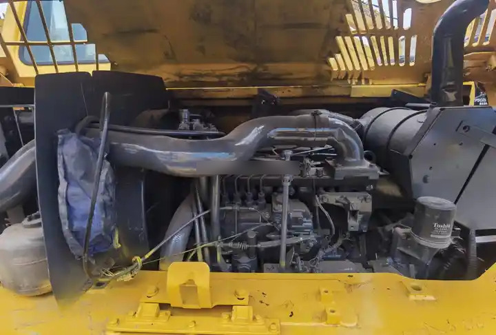 Second hand Komatsu PC60-7 excavator in good condition for sale - Excavadora de cadenas: foto 5 Second hand Komatsu PC60-7 excavator in good condition for sale - Excavadora de cadenas: foto 5