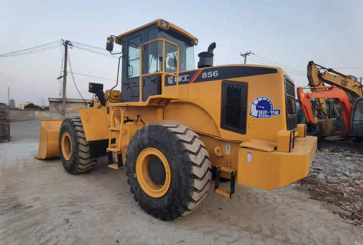 Second hand LiuGong wheel loader LG856 China made Liugong LG856 , hot sale new construction machinery 5 Ton Wheel L - Cargadora de ruedas: foto 4 Second hand LiuGong wheel loader LG856 China made Liugong LG856 , hot sale new construction machinery 5 Ton Wheel L - Cargadora de ruedas: foto 4