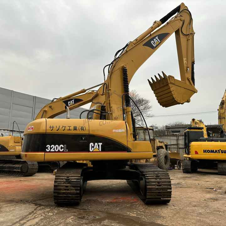 Secondhand Japanese Hydraulic Excavator Cat 320cl 320c Powerful Caterpillar 3066 Engine In Shanghai - Excavadora de cadenas: foto 1 Secondhand Japanese Hydraulic Excavator Cat 320cl 320c Powerful Caterpillar 3066 Engine In Shanghai - Excavadora de cadenas: foto 1