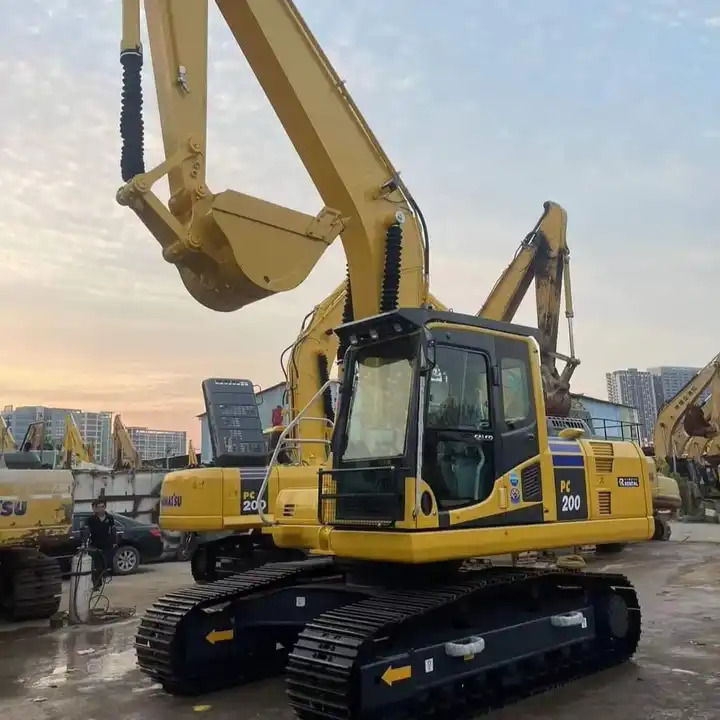 Secondhand Used Pull Throttle Komatsu PC 220-6 with Good Condition PC78 PC78 6 PC110 PC120 PC200 - Excavadora: foto 1 Secondhand Used Pull Throttle Komatsu PC 220-6 with Good Condition PC78 PC78 6 PC110 PC120 PC200 - Excavadora: foto 1
