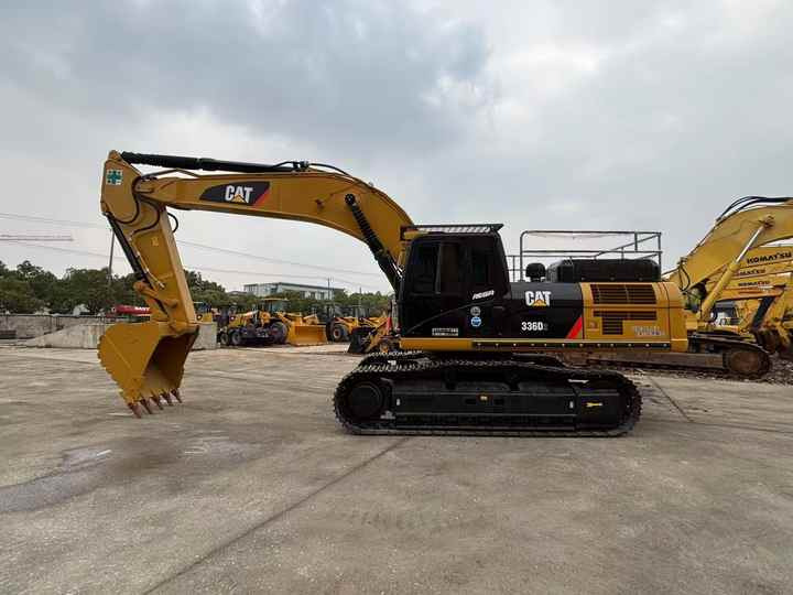 Used CATERPILLAR 336D2 Excavator CAT 336D2 330 360 Used CAT 336D2 Excavator for Sale Used Walking Excavator on Caterpillar - Excavadora: foto 5 Used CATERPILLAR 336D2 Excavator CAT 336D2 330 360 Used CAT 336D2 Excavator for Sale Used Walking Excavator on Caterpillar - Excavadora: foto 5