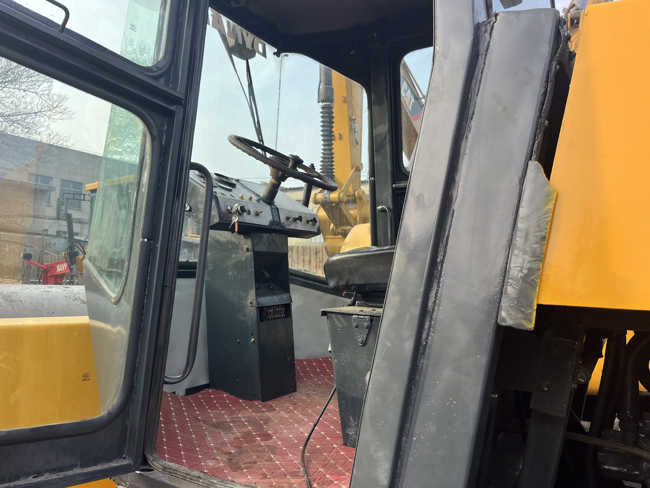 Used Original Dynapac Ca301d Road Rooller in high quality and cheap price with good operating in shanghai for Sale - Compactador: foto 4 Used Original Dynapac Ca301d Road Rooller in high quality and cheap price with good operating in shanghai for Sale - Compactador: foto 4