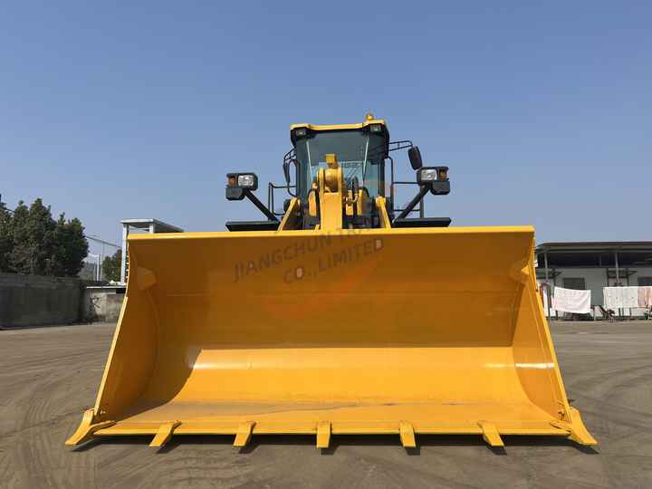 Used Wheel Loader SDLG 956L Contact for More Wheel Loader Used for Sale of Various Brands - Cargadora de ruedas: foto 2 Used Wheel Loader SDLG 956L Contact for More Wheel Loader Used for Sale of Various Brands - Cargadora de ruedas: foto 2