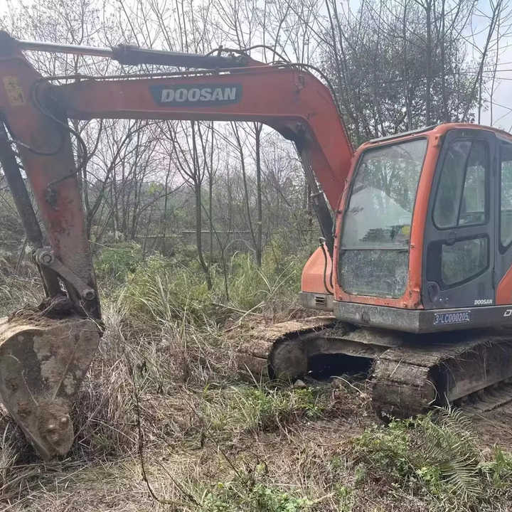 Used excavator doosan dx60 excavators machinery doosan dx60 dx80 dx75 dx225 Good Condition Low price - Excavadora de cadenas: foto 1 Used excavator doosan dx60 excavators machinery doosan dx60 dx80 dx75 dx225 Good Condition Low price - Excavadora de cadenas: foto 1
