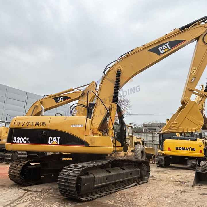 Used excavator cat 312 320c 320CL320d 330 Japan used caterpillar excavator - Excavadora de cadenas: foto 1 Used excavator cat 312 320c 320CL320d 330 Japan used caterpillar excavator - Excavadora de cadenas: foto 1
