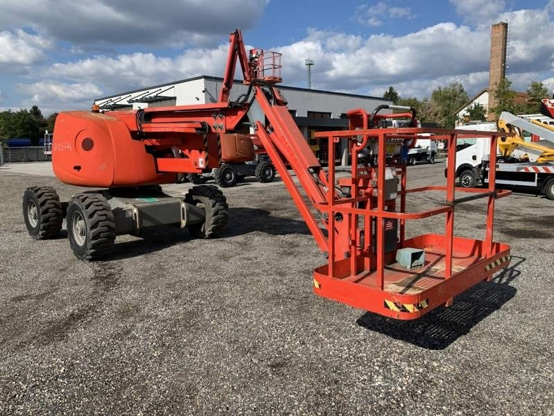 Haulotte HA16SPX - 16m, 4x4, diesel - Plataforma articulada: foto 1 Haulotte HA16SPX - 16m, 4x4, diesel - Plataforma articulada: foto 1
