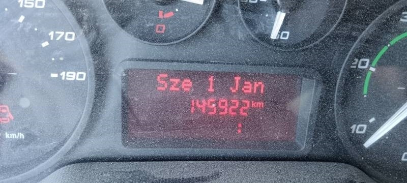 Camión volquete Iveco 35C13 - Tipper: foto 12 Camión volquete Iveco 35C13 - Tipper: foto 12