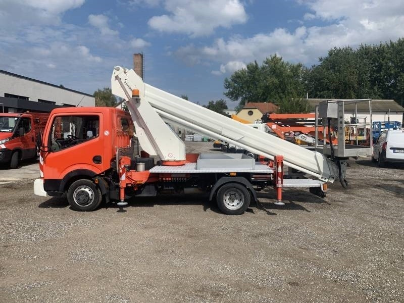 Nissan Cabstar Ruthmann TB270 - 27m - 230 kg - Camión con plataforma elevadora: foto 5 Nissan Cabstar Ruthmann TB270 - 27m - 230 kg - Camión con plataforma elevadora: foto 5