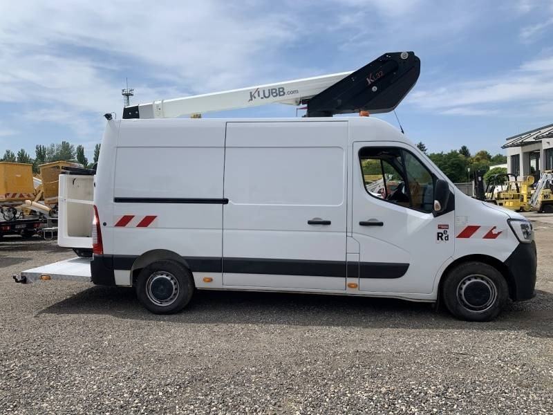 Renault Master Klubb KL32 - 12,5 m, 120 kg - Camión con plataforma elevadora: foto 3 Renault Master Klubb KL32 - 12,5 m, 120 kg - Camión con plataforma elevadora: foto 3