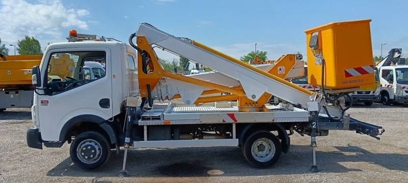Renault Maxity Multitel MX200 - 20 m - Camión con plataforma elevadora: foto 5 Renault Maxity Multitel MX200 - 20 m - Camión con plataforma elevadora: foto 5