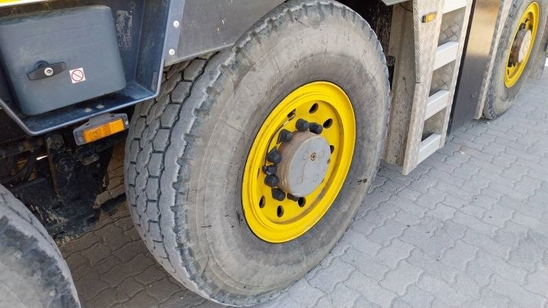 Tadano ATF 60 G-3 - Grúa todo terreno: foto 4 Tadano ATF 60 G-3 - Grúa todo terreno: foto 4