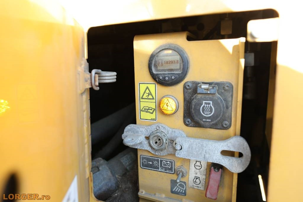 Bulldozer CAT D 7 E LGP: foto 28