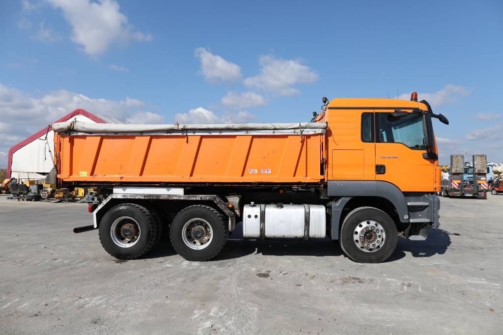 MAN TGS 26.480 6x4 BL With KEMPF Germany tipper body – - Camión volquete: foto 2 MAN TGS 26.480 6x4 BL With KEMPF Germany tipper body – - Camión volquete: foto 2