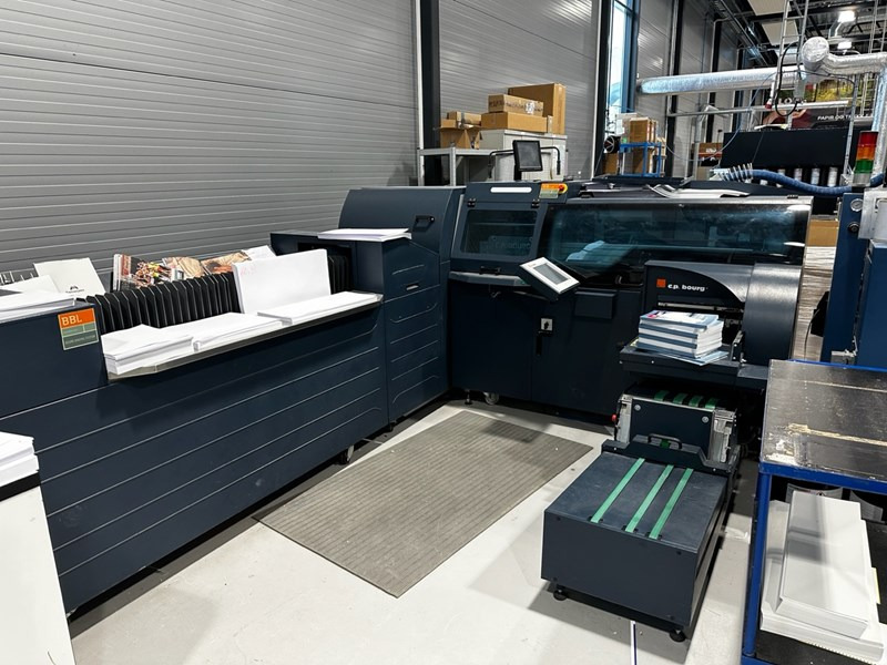 Bourg BB-3002 EVA or PUR / BBL | 2015 - Encuadernadora: foto 1 Bourg BB-3002 EVA or PUR / BBL | 2015 - Encuadernadora: foto 1
