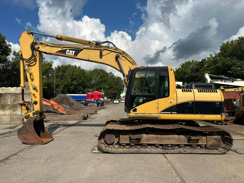 Cat 318 C L - 3066 engine! - Excavadora de cadenas: foto 1 Cat 318 C L - 3066 engine! - Excavadora de cadenas: foto 1