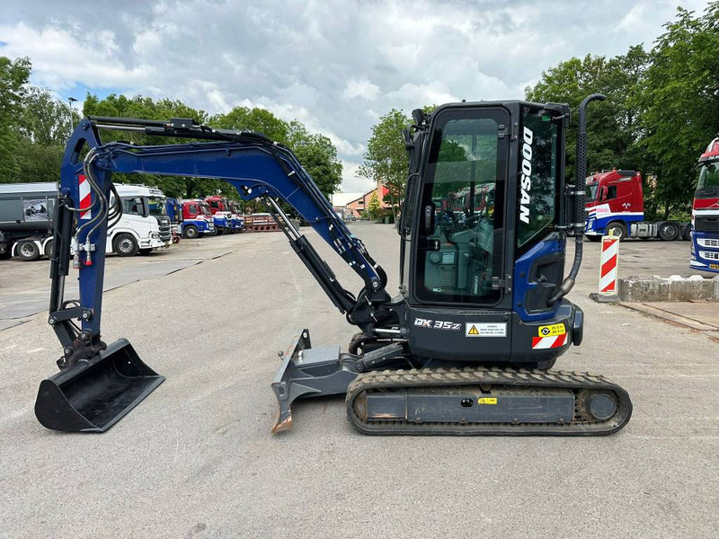 Doosan DX 35 Z - Miniexcavadora: foto 1 Doosan DX 35 Z - Miniexcavadora: foto 1