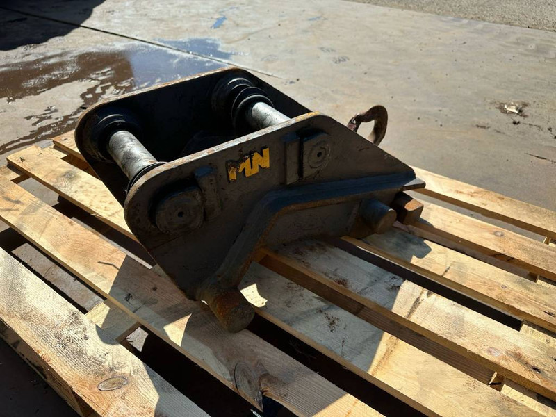 Matt Nielen CW10 quick coupler / snelwissel - Acoplamiento rápido para Maquinaria de construcción: foto 4 Matt Nielen CW10 quick coupler / snelwissel - Acoplamiento rápido para Maquinaria de construcción: foto 4