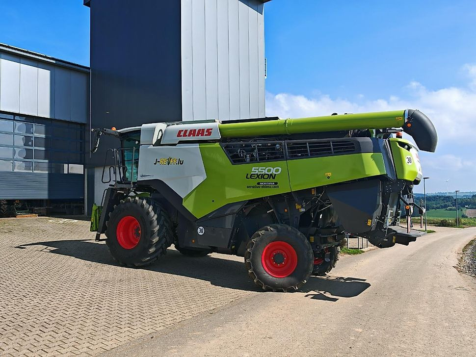 J.Reiff Sarl                        
                                                                Herr Stefan Neukirch                                                                - 77 Z.I in den - Cosechadora de granos: foto 5 J.Reiff Sarl                        
                                                                Herr Stefan Neukirch                                                                - 77 Z.I in den - Cosechadora de granos: foto 5